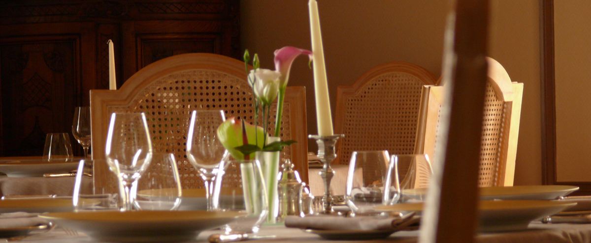 table setting table setting