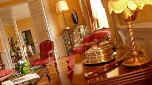 reception room - chateau hotel